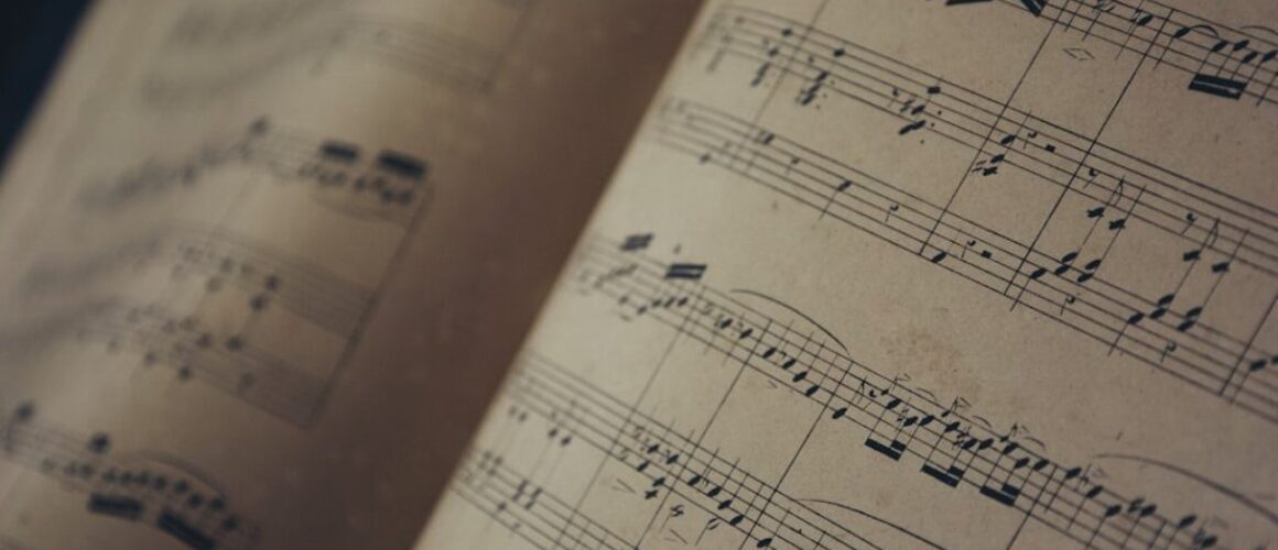 „Skrzypek na dachu” – czy uniwersalna historia starca jest wciąż aktualna?