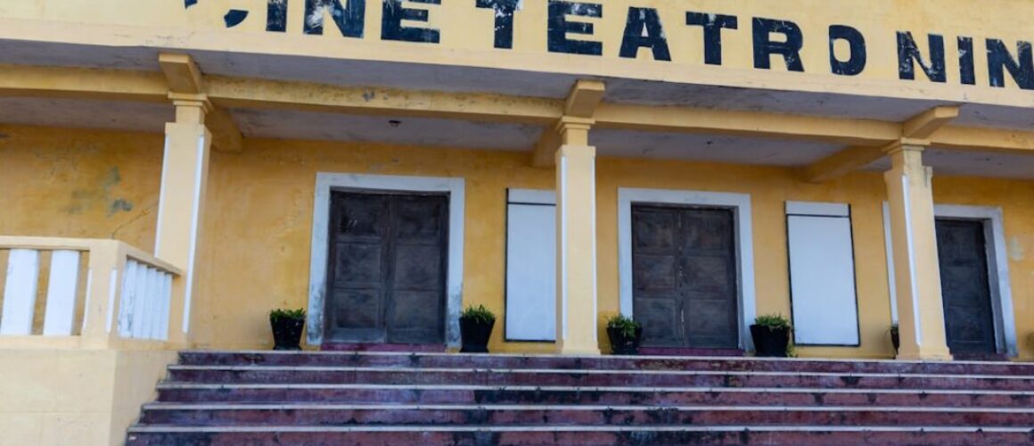 Dlaczego warto chodzić do teatru?